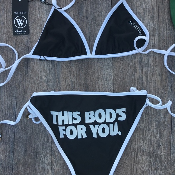 WILDFOX THIS BODS FOR YOU BOTTOMS - Picture 2 of 7